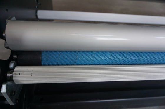 1.8m Automatische Met een laag bedekte van de de Sublimatiemachine van de Stoffenhitte de Sublimatiedroger