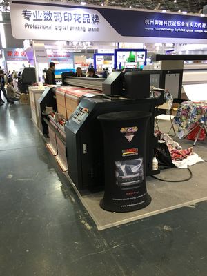 Dubbele van de de Inktlevering van CMYK Ononderbroken van de de Kleurstofsublimatie de Drukmachine voor Textielvlaggen