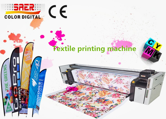 Digitale printer voor sublimatie van textielstoffen met absorptiesysteem