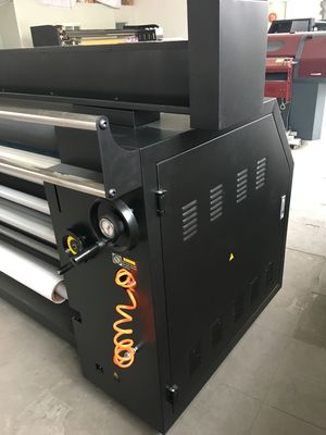 De digitale Plotter van de Drukstof ondertekent Twee Hoofden van Epson DX5 voor Kleding maakt