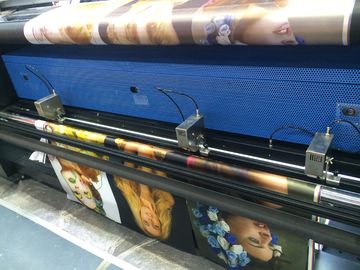 Autovoer en Op een hoger niveau weergeven direct van de de Plotterstof van de Polyesterstof de Drukmachine