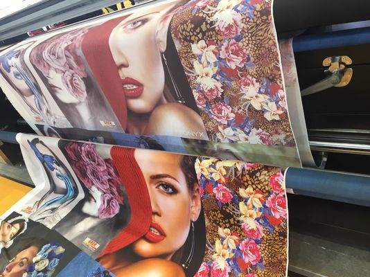 Van de de Vlagdruk van de polyesterbanner de Machinebroodje om Type te rollen