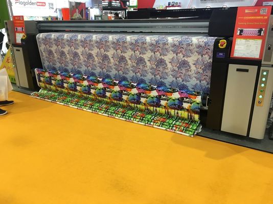 3.2m de Multi van de de Stoffenplotter van de Kleurenvlag Plotter van de de Bannersublimatie met Piezo Inkjet