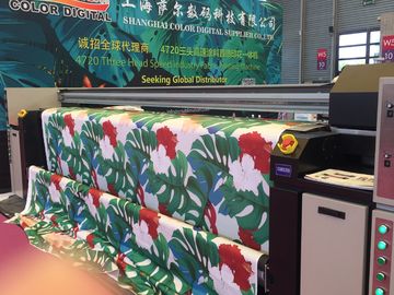 110V / 220V digitale Textieldrukmachine met Drie Epson 4720 Hoofden