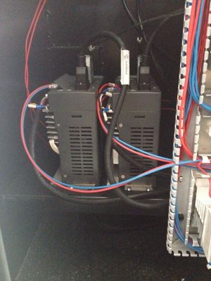 De digitale Openlucht Textiel ononderbroken Inkjet printer van Mimaki voor Snel Akte toont het Maken